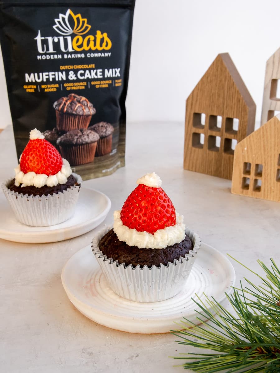 Santa Hat Cupcakes 3